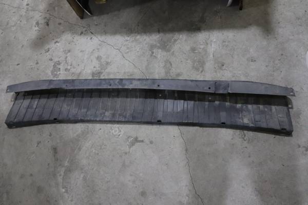 FORD TRANSİT 460 ED ÇIKMA PARÇA TRANSİT V363 ARKA TAMPON PLASTİĞİ